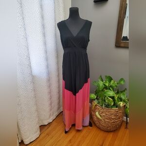 MADISON Size M Maxi dress